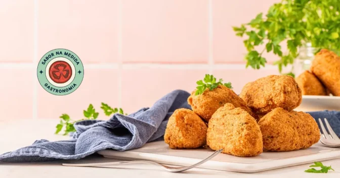 Receitas: Receita de Bolinho de Arroz Tradicional