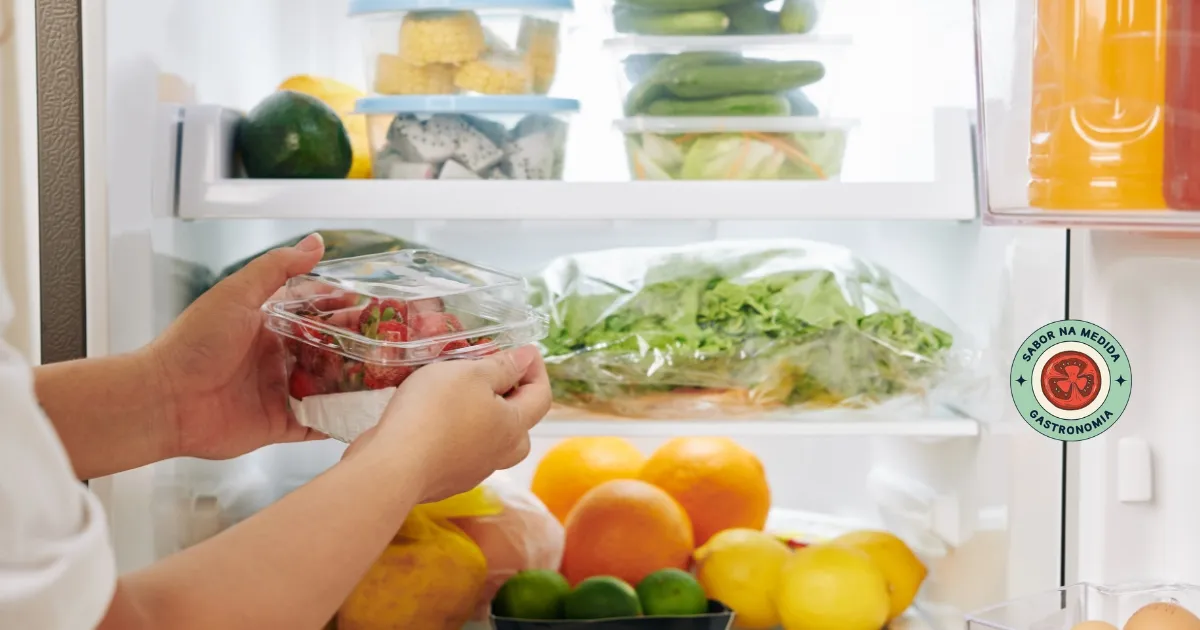 Como-organizar-os-alimentos-na-geladeira-e-no-freezer Como-organizar-os-alimentos-na-geladeira-e-no-freezer