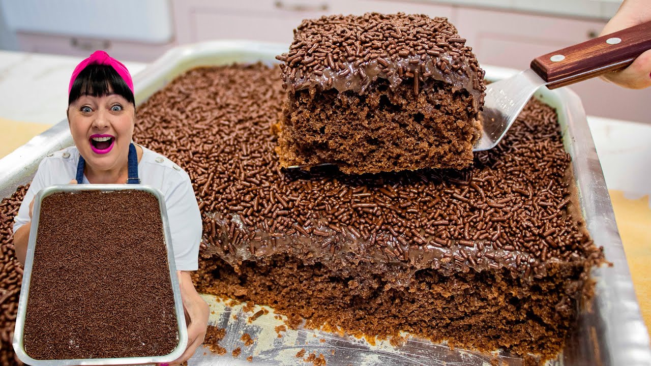 Frango: Como Fazer Bolo de Chocolate Fácil e Rápido Tamanho Família da Cris 