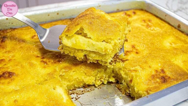 Como Fazer Bolo Pamonha Cremoso de Milho no Liquidificador Recheado com Queijo