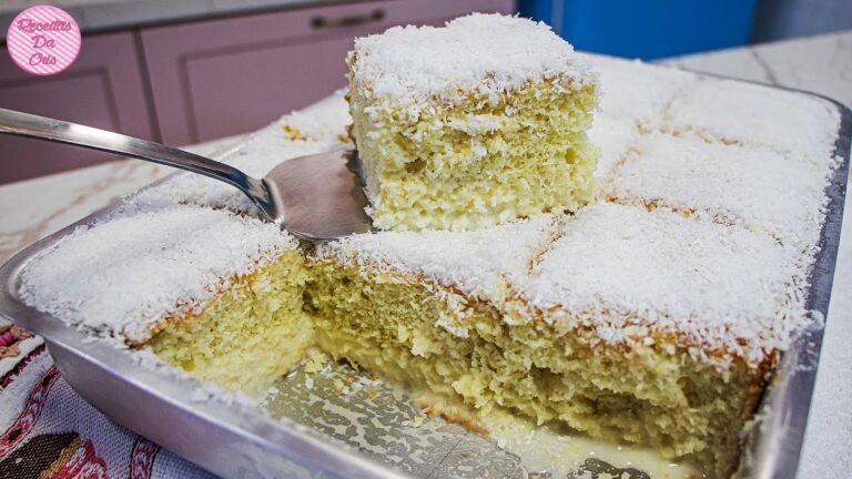 Como Fazer Bolo Gelado Toalha Felpuda de Coco Bem Molhadinho e Cremoso
