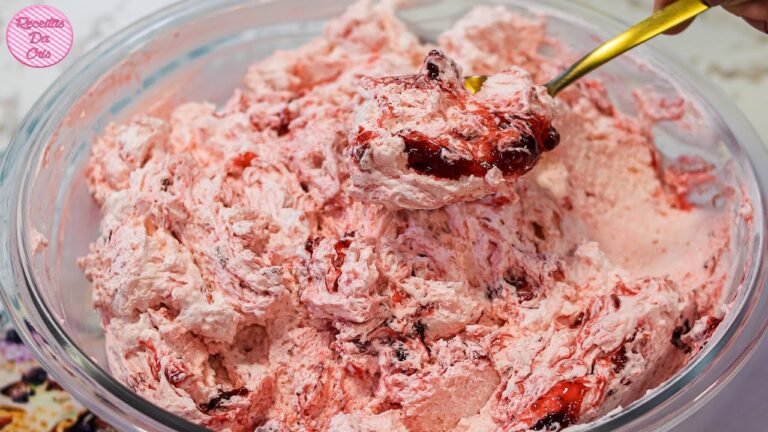 Mousse Aerado de Morango com Geleia: Recheio Perfeito para Bolos e Sobremesas