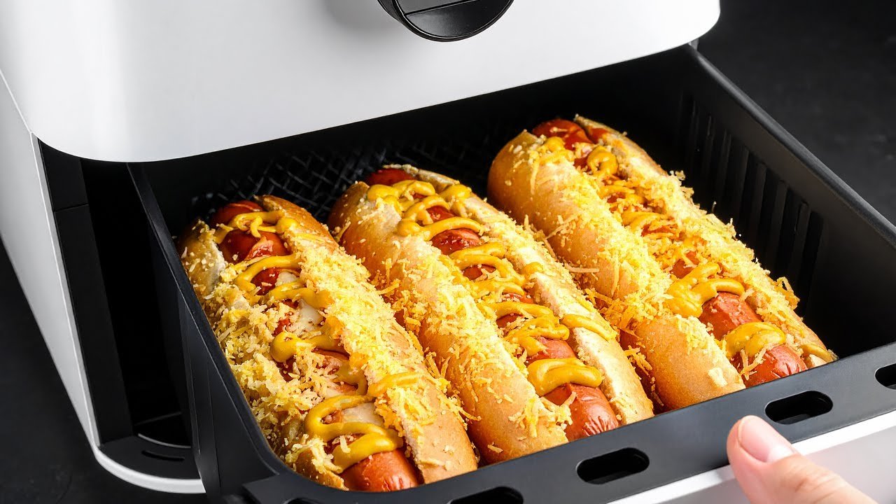 Como Fazer Hot Dog na AirFryer com Manteiga, Alho e Queijo Derretido 