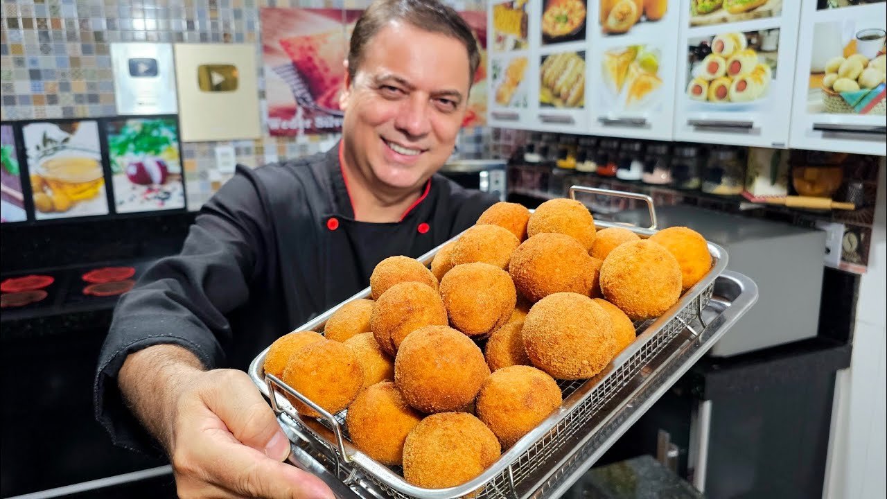 Como Fazer Bolinha de Linguiça de Boteco Crocante e Suculenta 