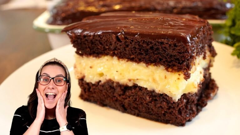 Bolo de Prestígio Molhadinho e Fácil com Recheio Cremoso