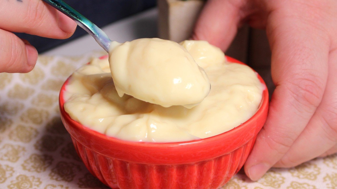 Como Fazer Creme de Confeiteiro Caseiro Cremoso e Prático 