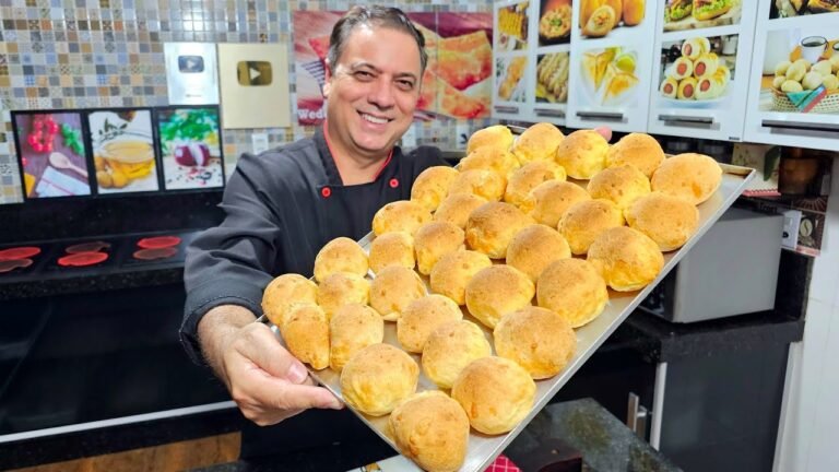 Como Fazer Pão de Queijo Recheado Diferente, Fofinho e Muito Saboroso