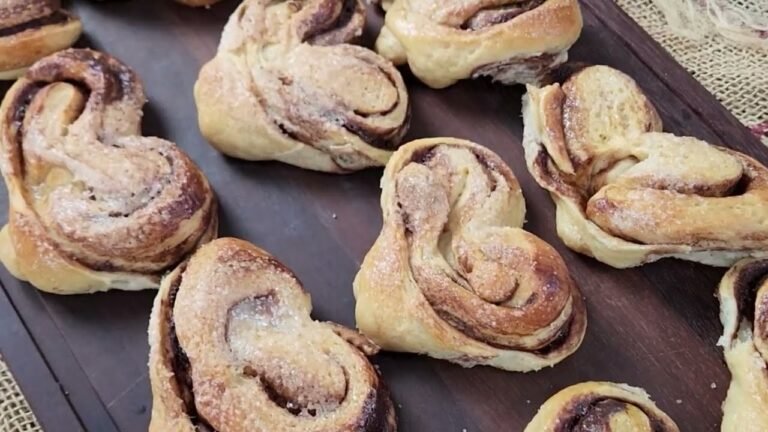 Como Fazer Pãozinho de Chocolate Recheado e Macio: Receita Fácil para Vender ou Servir em Família