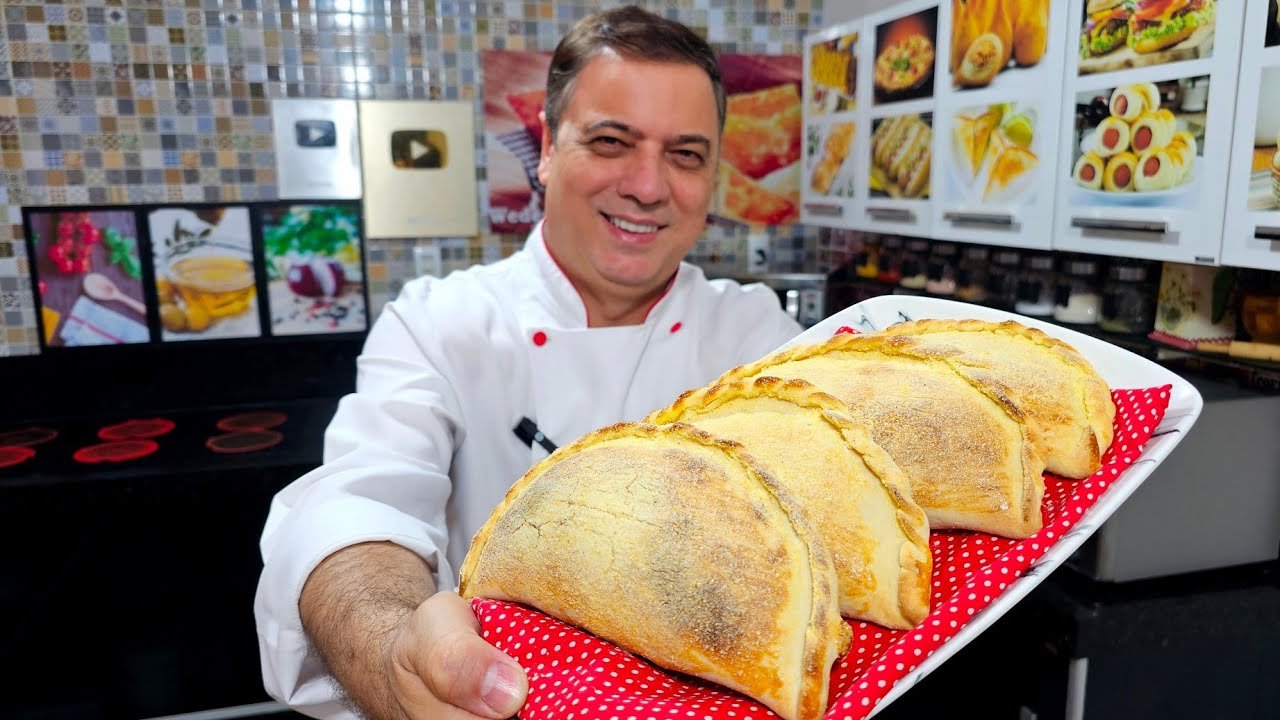 Como Fazer Pastel Argentino de Frango Cremoso com Massa Fácil e Crocante 