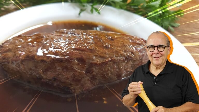 Baby Beef Suculento com Molho de Pimenta Cremoso e Brilhante