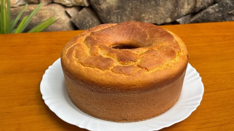 Bolo de Fubá com Creme de Leite Sem Trigo: Macio, Úmido e Fácil de Fazer