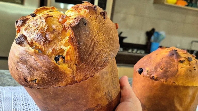 Panetone Caseiro Macio com Frutas Cristalizadas